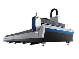 máquina preciosa do corte e de gravura do laser, anunciando a máquina de corte da fibra