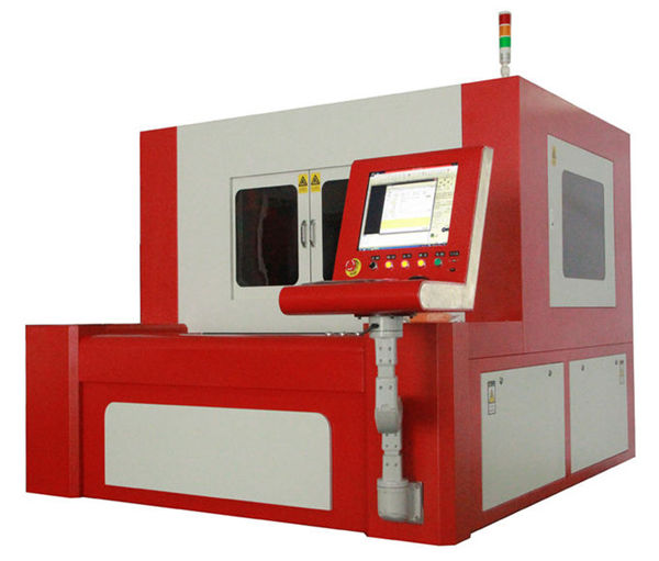 Máquina de corte do laser da fibra de 380v 50 / 60hz para as peças de metal precisas altas